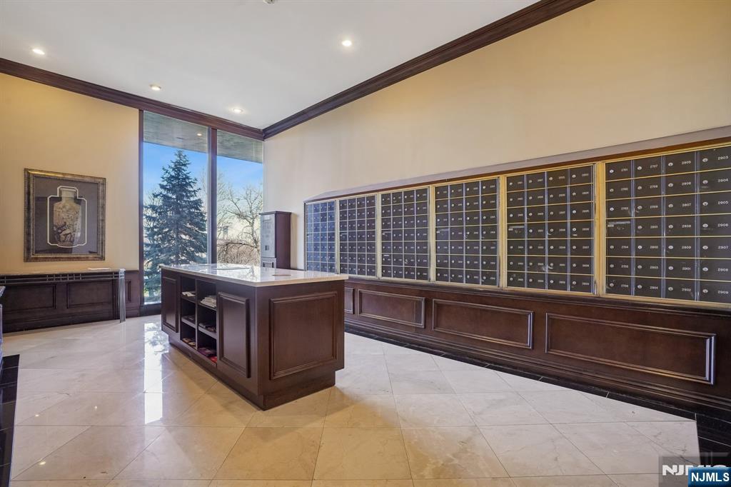 5 Horizon Road, Unit 2304 Fort Lee, NJ 07024 - Photo 4 of 36