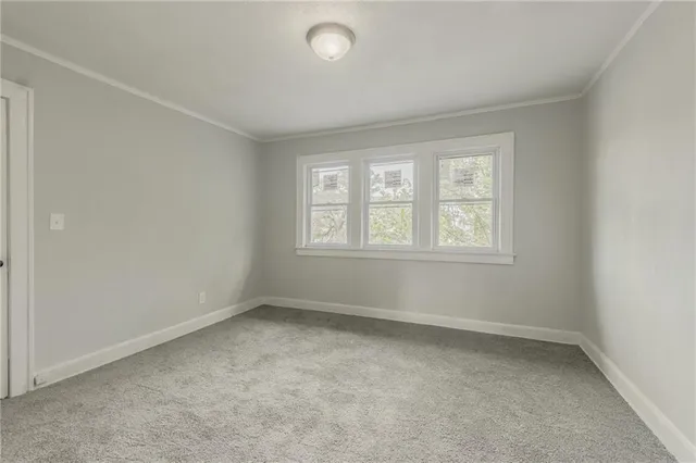 $149,999 | 2219 East Meyer Boulevard, Kansas City, MO 64132