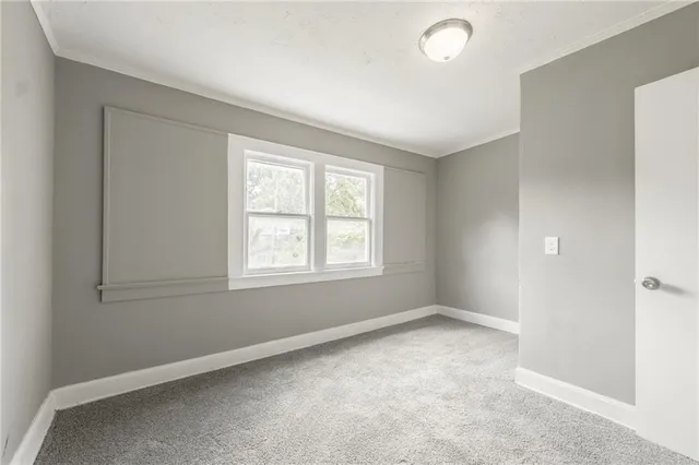 $149,999 | 2219 East Meyer Boulevard, Kansas City, MO 64132