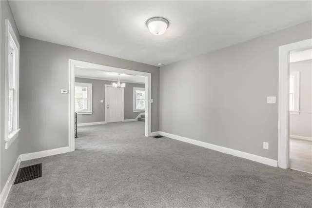 $149,999 | 2219 East Meyer Boulevard, Kansas City, MO 64132