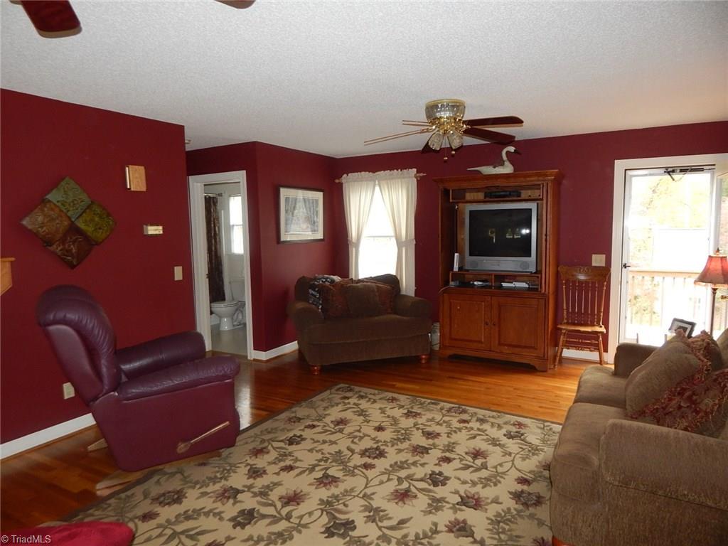105 Bon Aire Road Elkin, NC 28621 - Photo 2 of 20 Gallery Image 2
