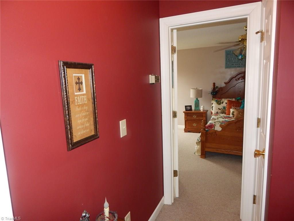 105 Bon Aire Road Elkin, NC 28621 - Photo 12 of 20 Gallery Image 12