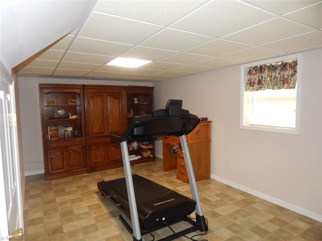105 Bon Aire Road Elkin, NC 28621 - Photo 15 of 20 Gallery Image 15