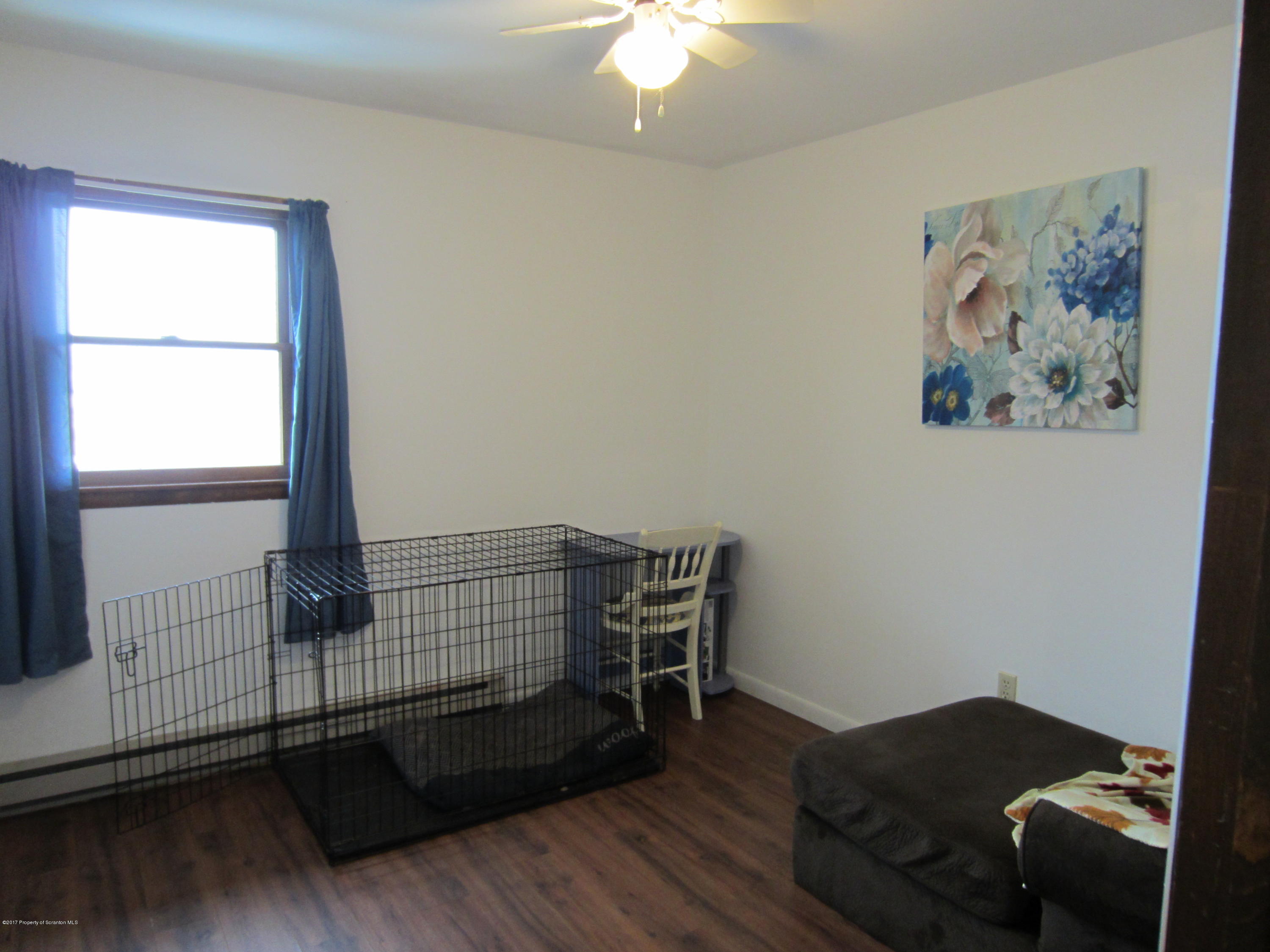 426 Marshbrook Road Dalton, PA 18414 - Photo 12 of 26 Gallery Image 12