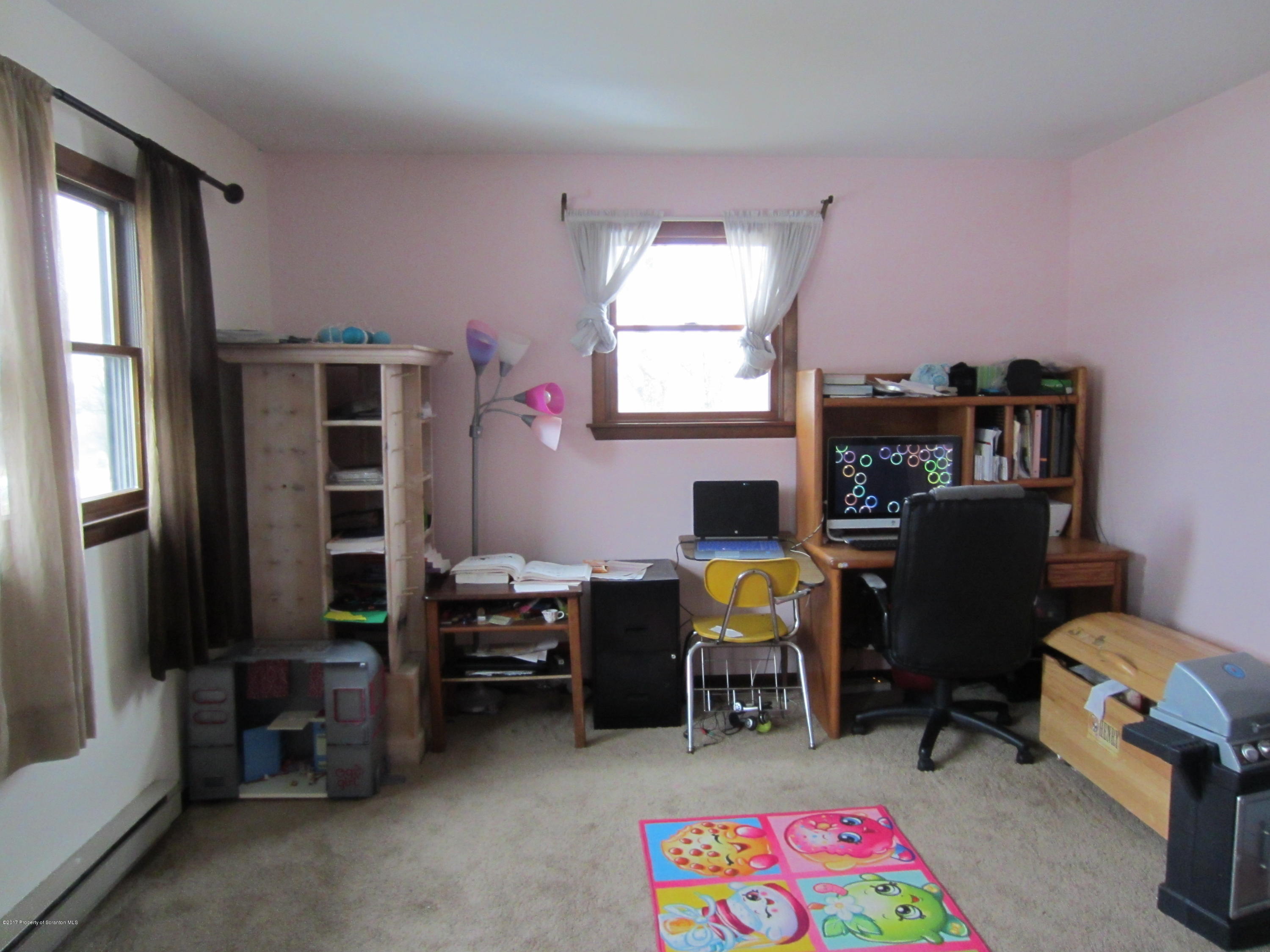 426 Marshbrook Road Dalton, PA 18414 - Photo 7 of 26 Gallery Image 7