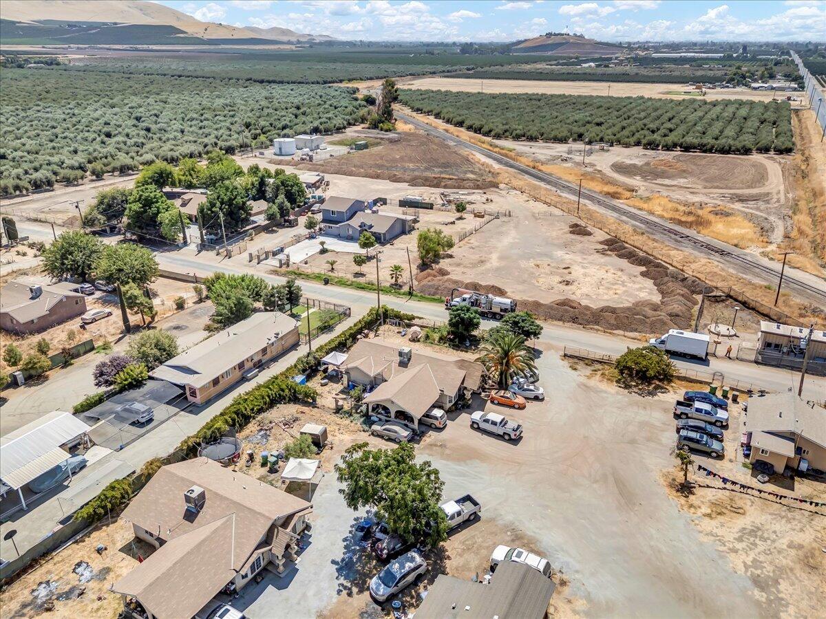 25250 Road 216 Lindsay, CA 93247 - Photo 14 of 26