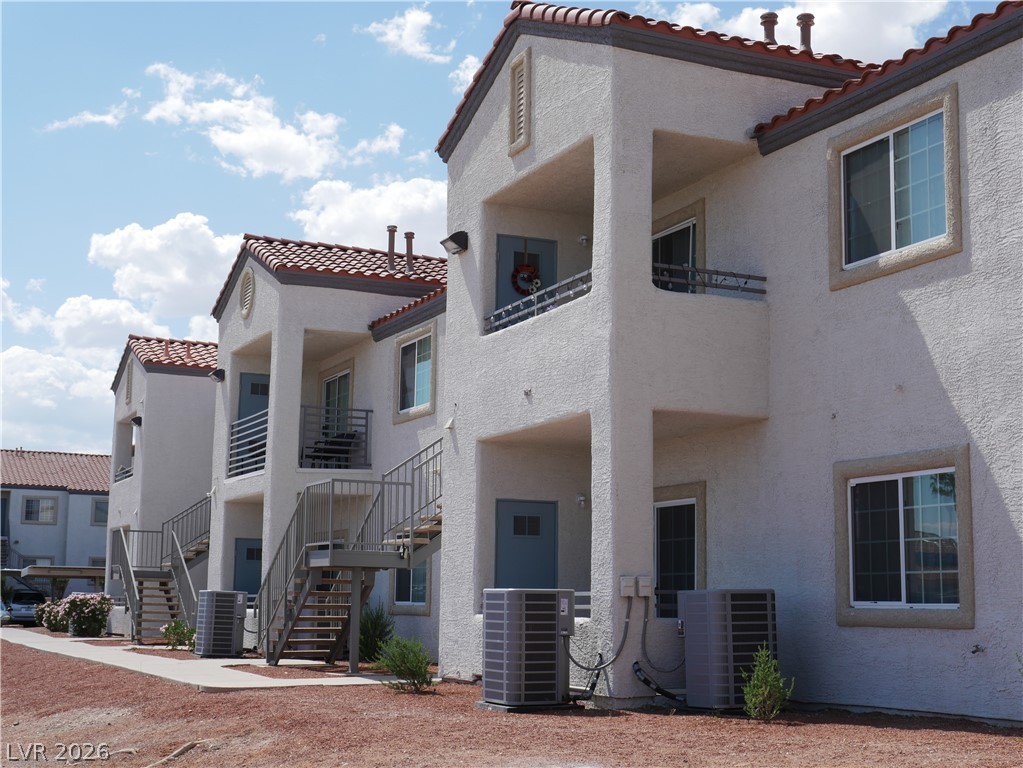 3318 North Decatur Boulevard, Unit 1030 Las Vegas, NV 89130 - Photo 4 of 43