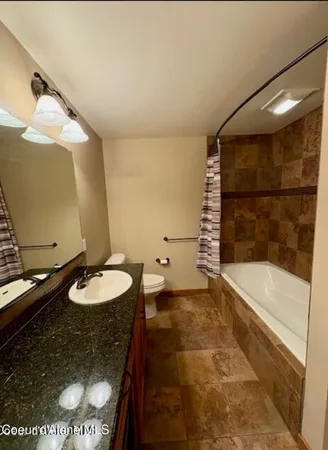 $349,900 | 834 Mc Kinley Avenue West, Unit 204, Kellogg, ID 83837