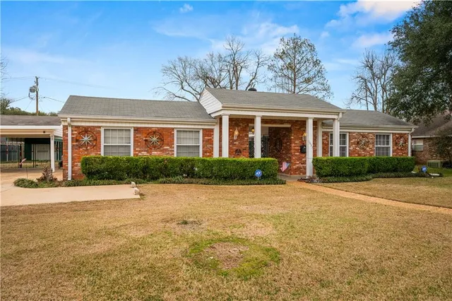 $228,000 | 1633 Fulton Drive, Alexandria, LA 71301