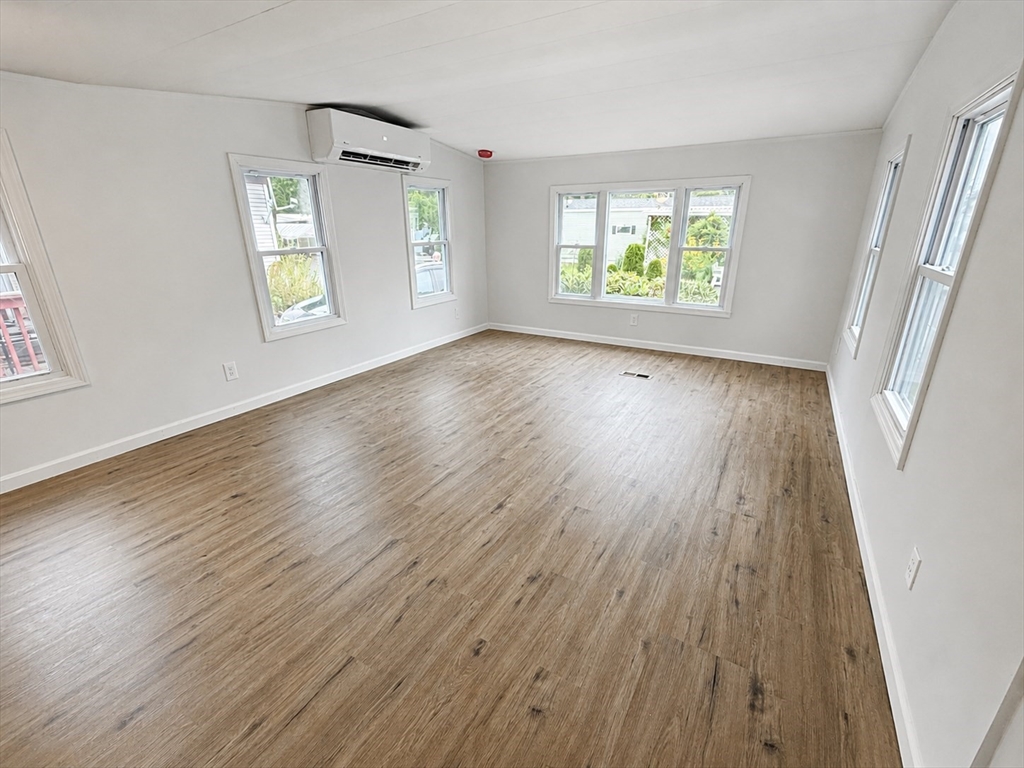 83 Clark Road, Unit L19 Shirley, MA 01464 - Photo 6 of 11 Gallery Image 6