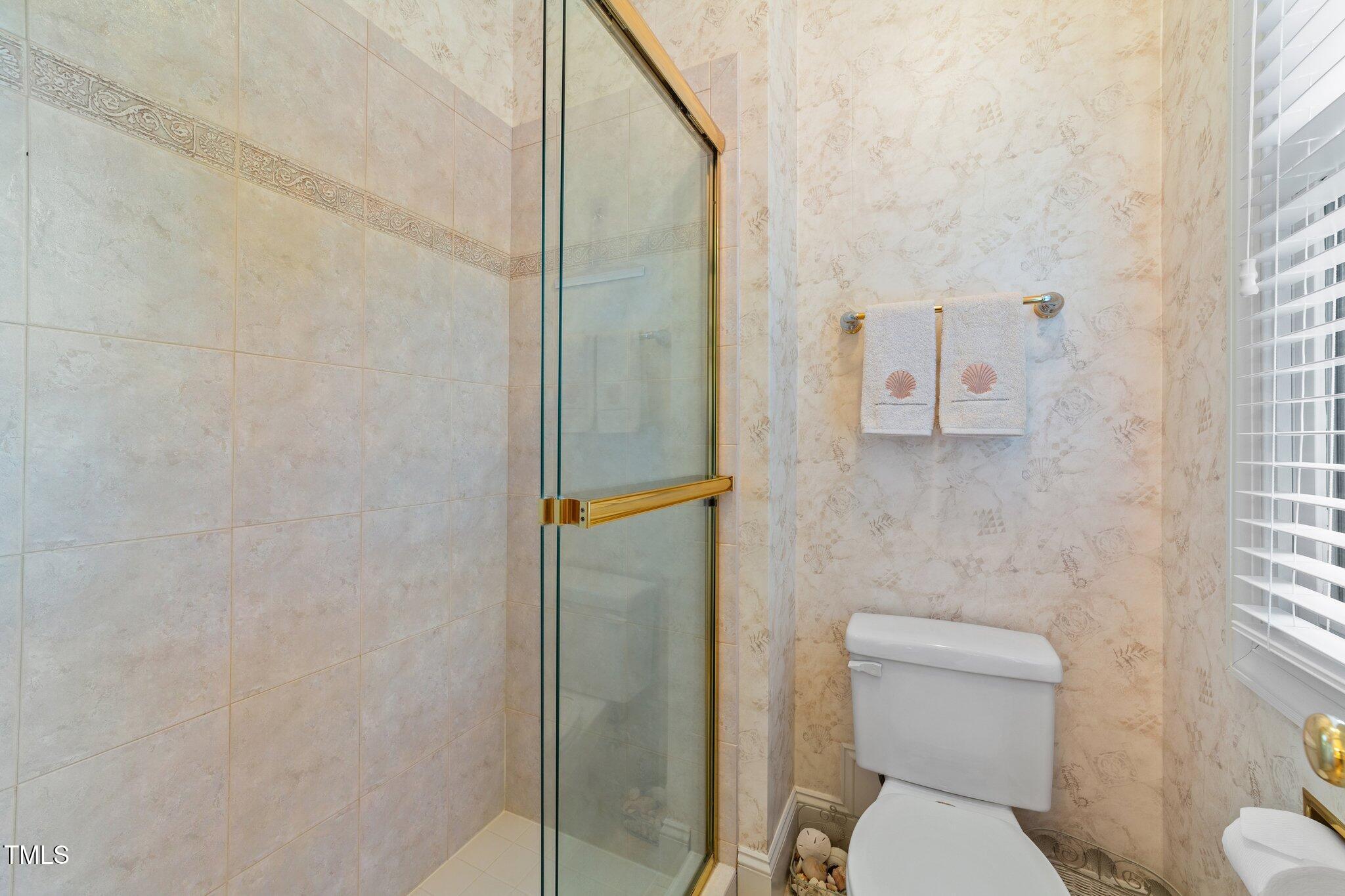 12504 Bayleaf Church Road Raleigh, NC 27614 - Photo 34 of 73 33