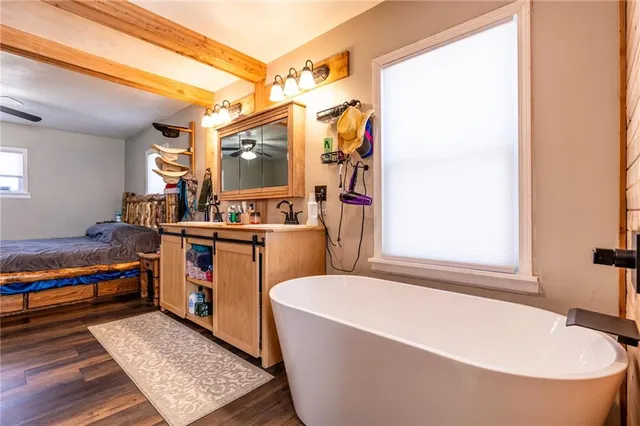 $310,000 | 19317 Ks Highway, Lacygne, KS 66040