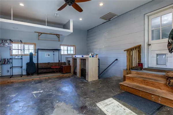$290,000 | 19317 Ks Highway, Lacygne, KS 66040