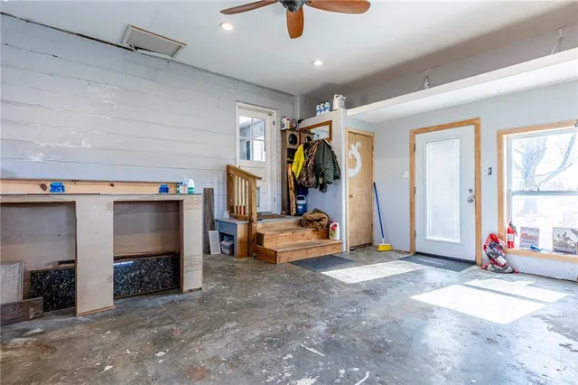 $310,000 | 19317 Ks Highway, Lacygne, KS 66040