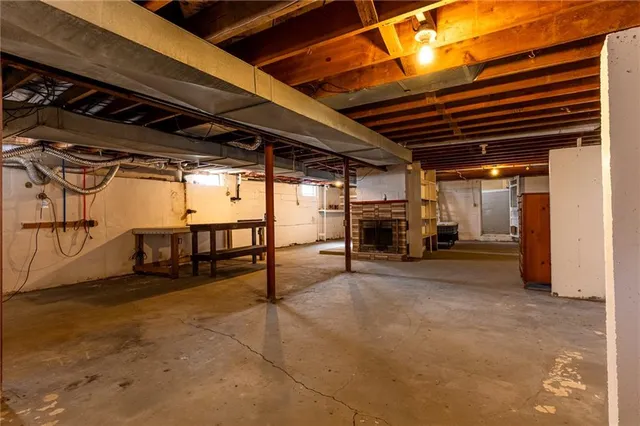 $310,000 | 19317 Ks Highway, Lacygne, KS 66040