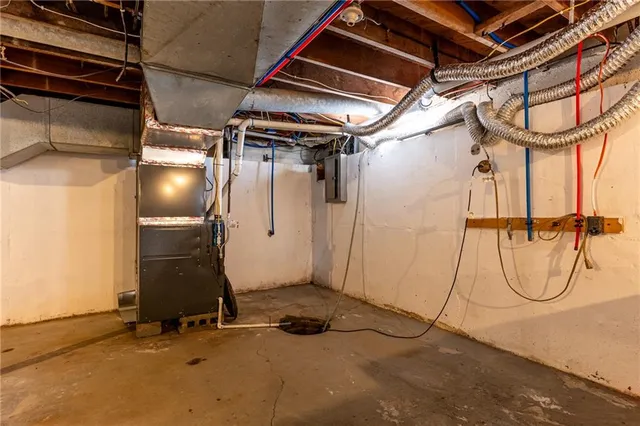 $310,000 | 19317 Ks Highway, Lacygne, KS 66040