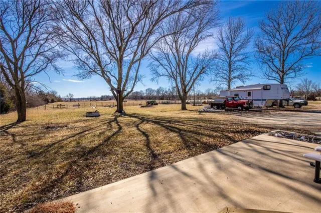 $310,000 | 19317 Ks Highway, Lacygne, KS 66040