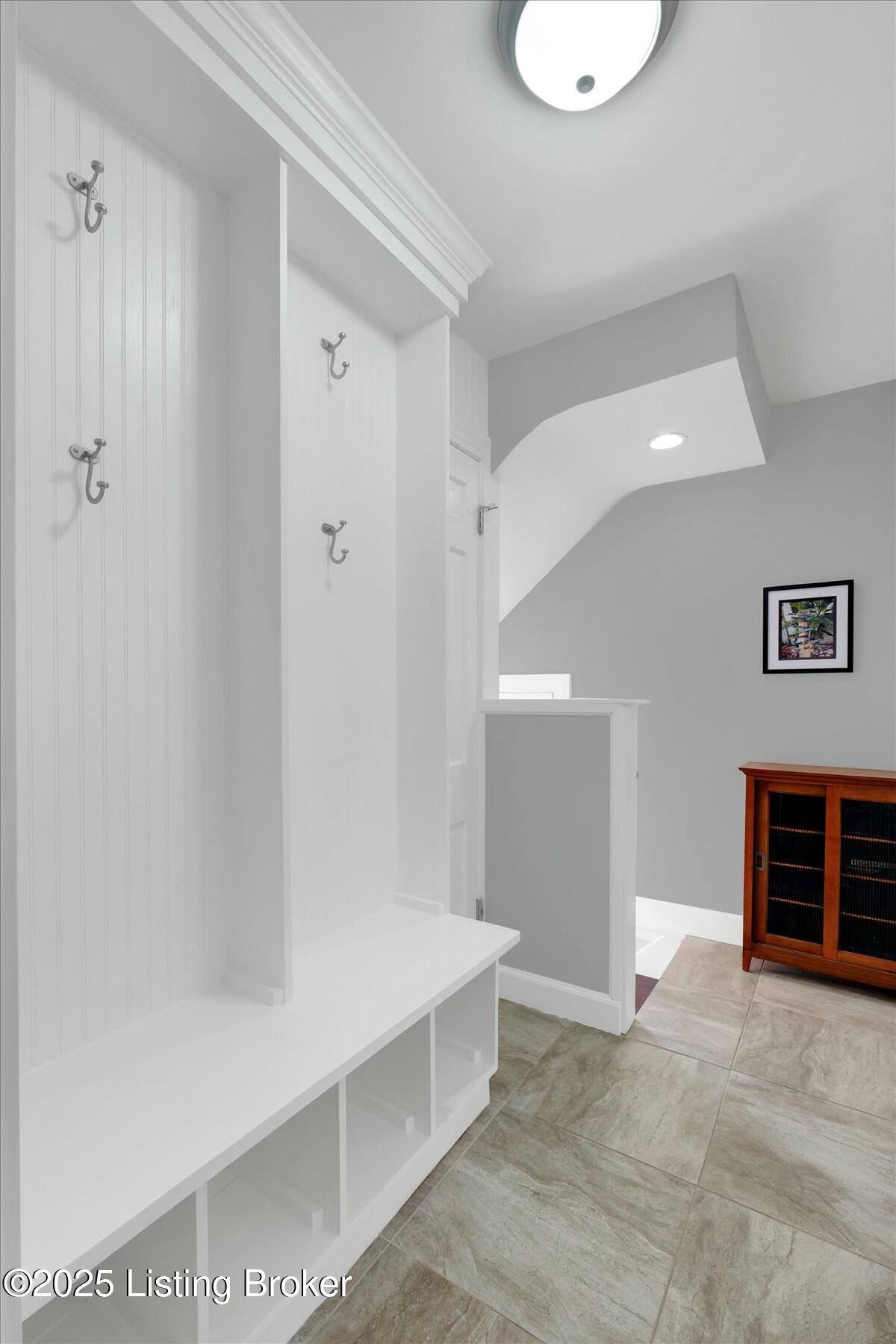 4213 Winchester Road Louisville, KY 40207 - Photo 45 of 52 tempImage8d6FMi