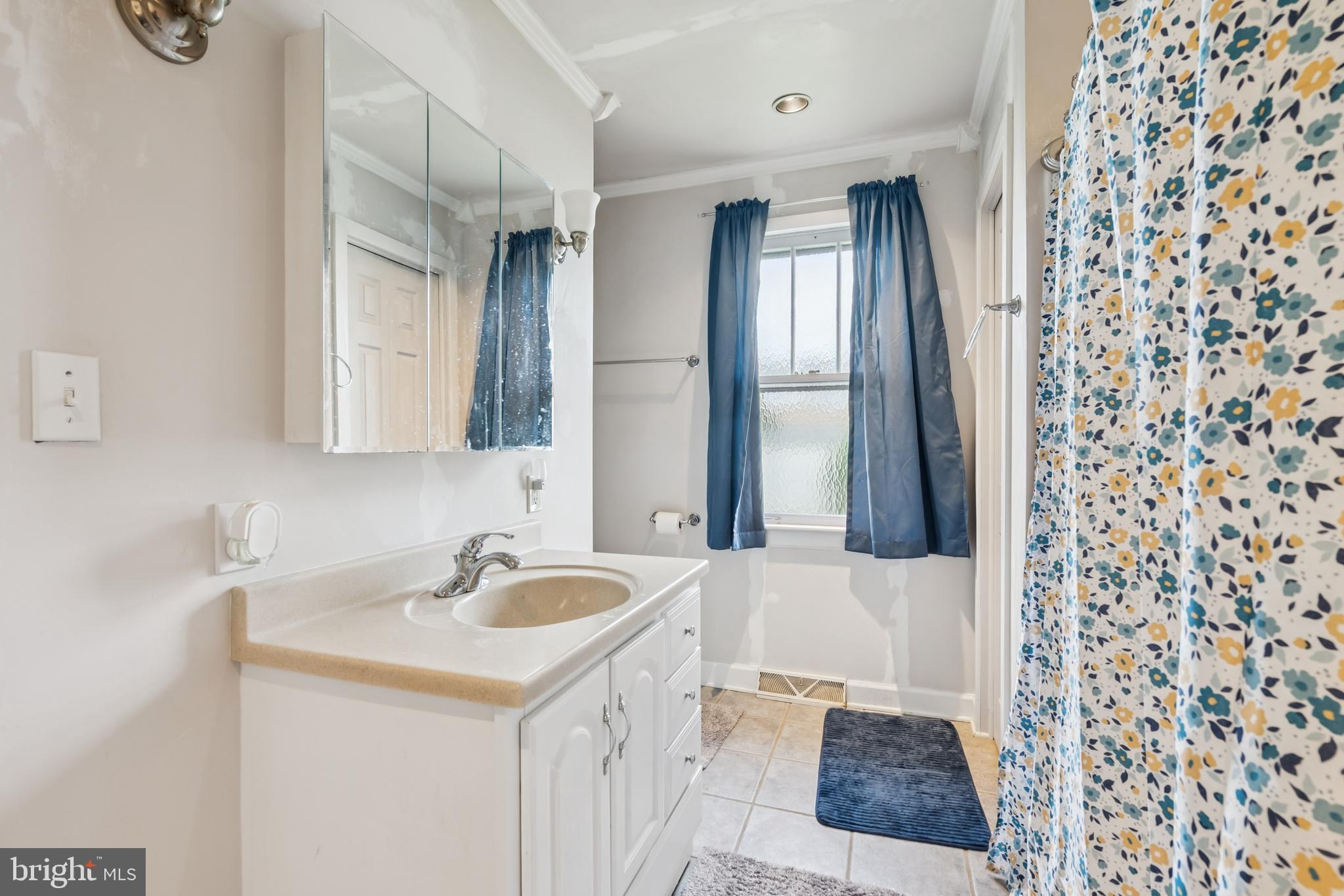 44 Delaware Avenue Salem, NJ 08079 - Photo 12 of 29