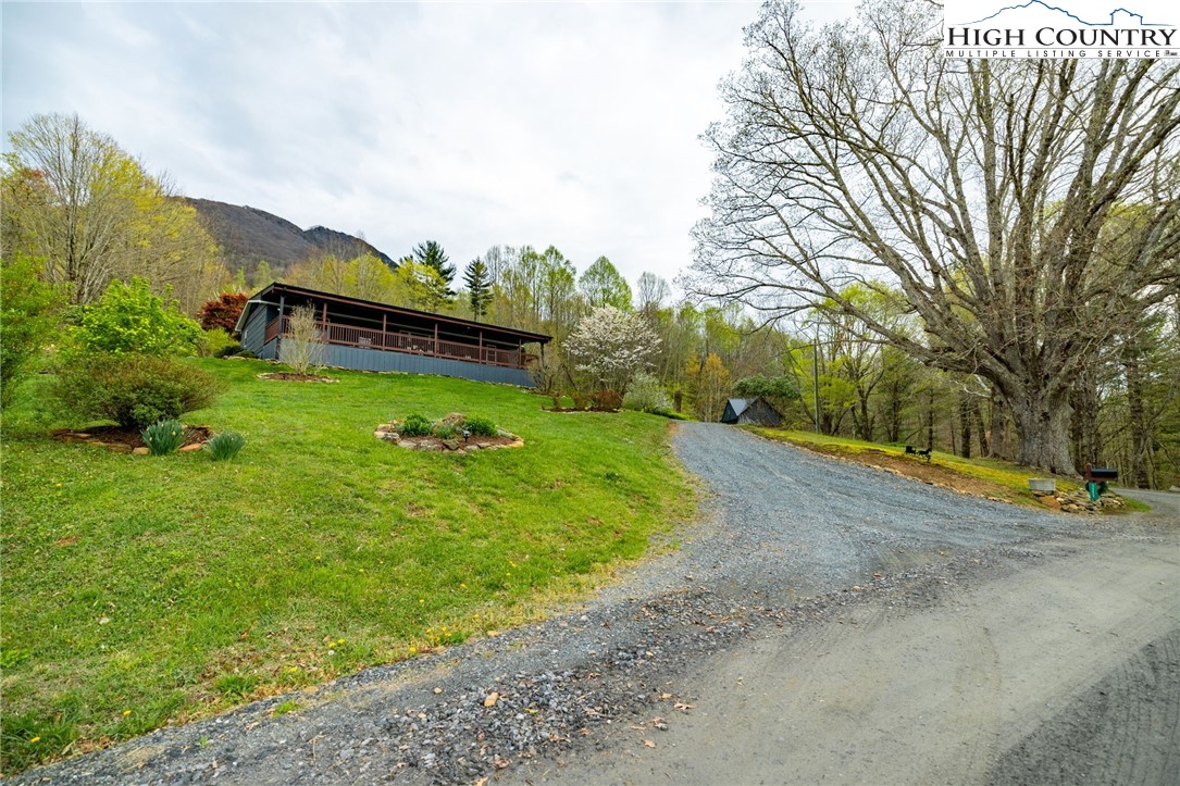1771 Peak Road Creston, NC 28615 - Photo 36 of 49 Gallery Image 36