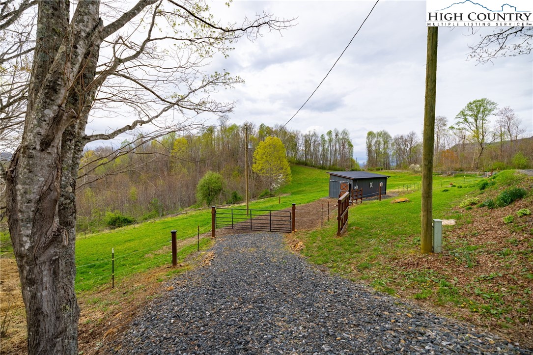 1771 Peak Road Creston, NC 28615 - Photo 38 of 49 Gallery Image 38