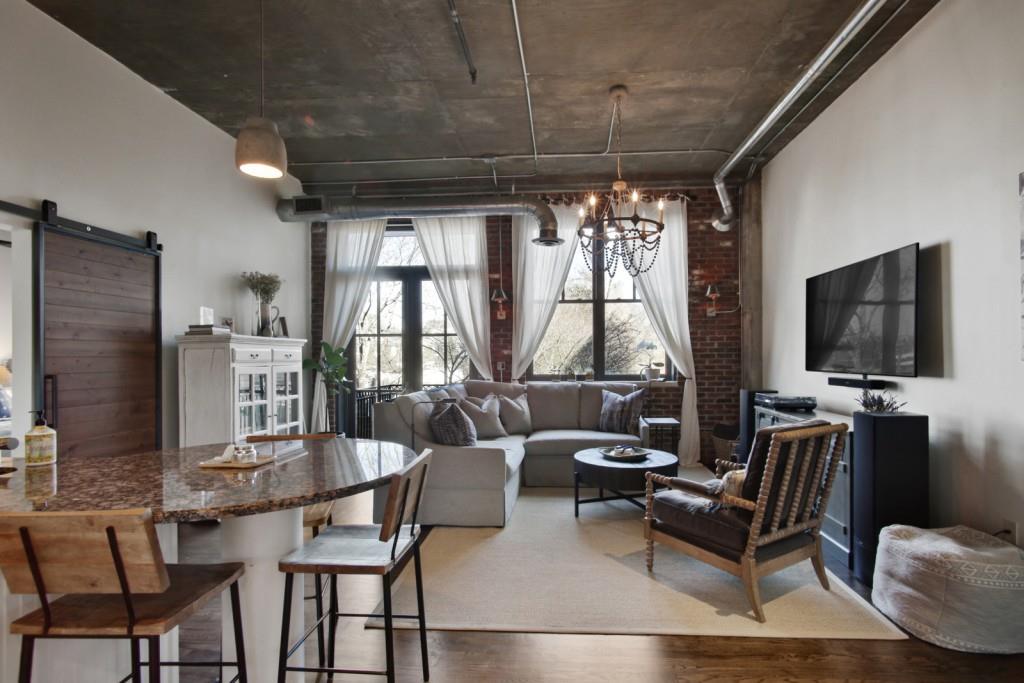 3235 Roswell Road Northeast, Unit 520 Atlanta, GA 30305 - Photo 1 of 29