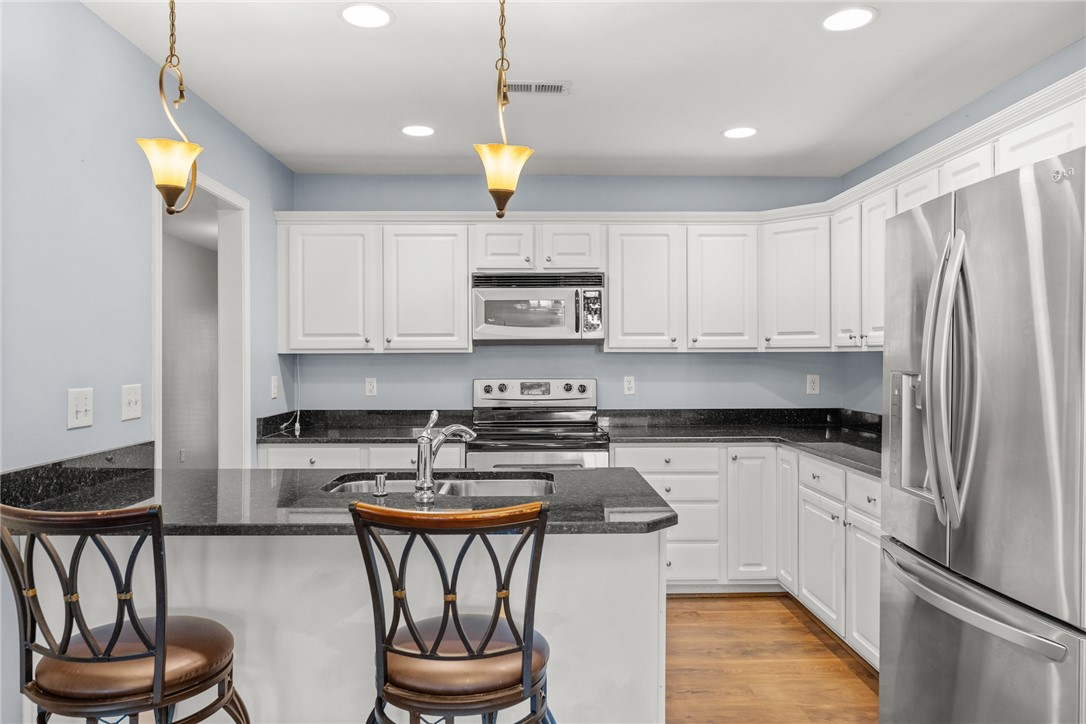 126 Abigail Lane Anderson, SC 29621 - Photo 7 of 30 Gallery Image 7
