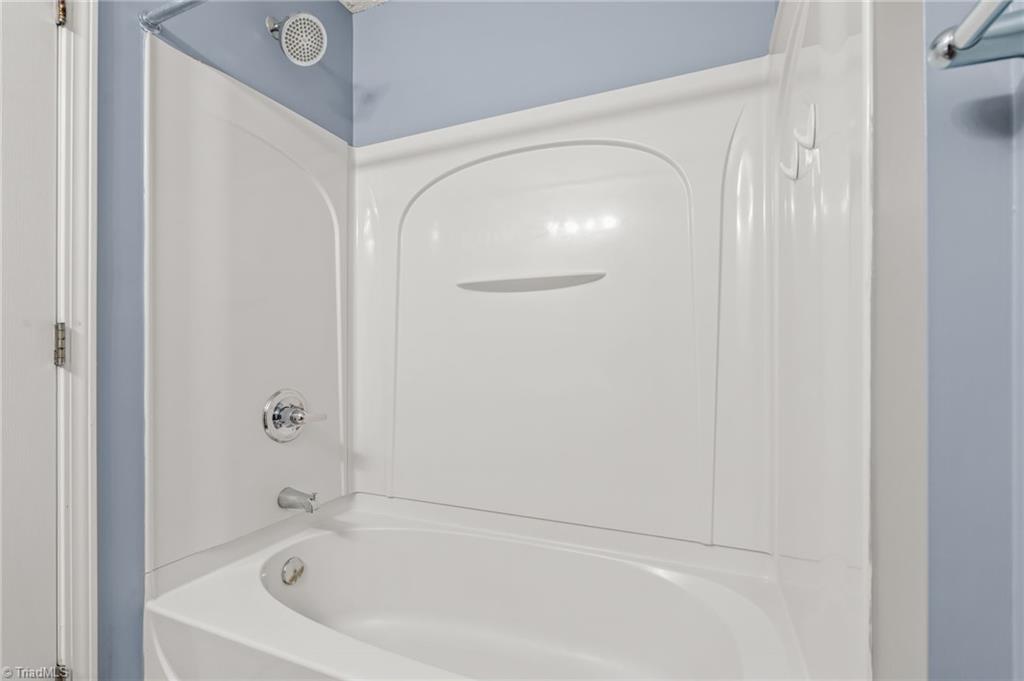 6109 Hedgecock Circle, Unit 3D High Point, NC 27265 - Photo 24 of 32