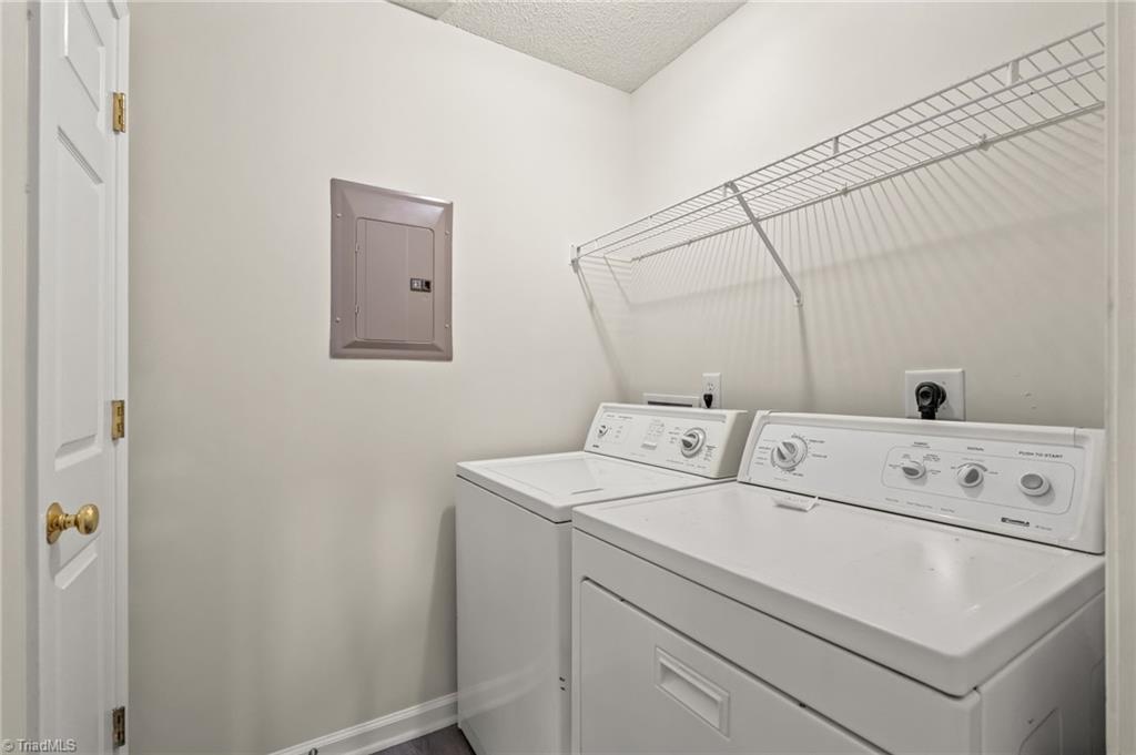 6109 Hedgecock Circle, Unit 3D High Point, NC 27265 - Photo 25 of 32