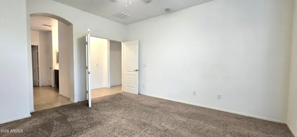 $2,300 | 2804 East Santa Fe Court, Gilbert, AZ 85297