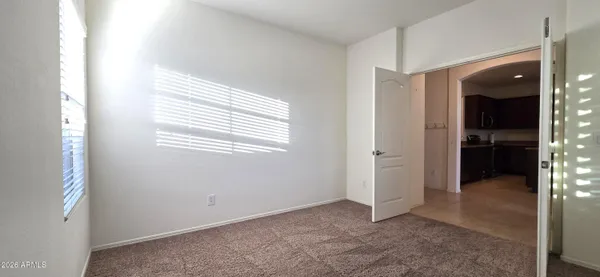 $2,300 | 2804 East Santa Fe Court, Gilbert, AZ 85297