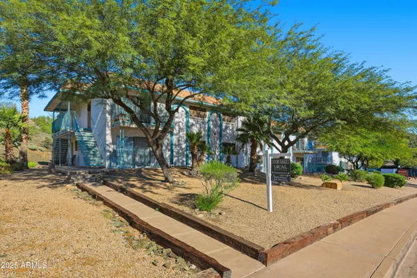 $225,000 | 1130 East Butler Drive, Unit A1, Phoenix, AZ 85020