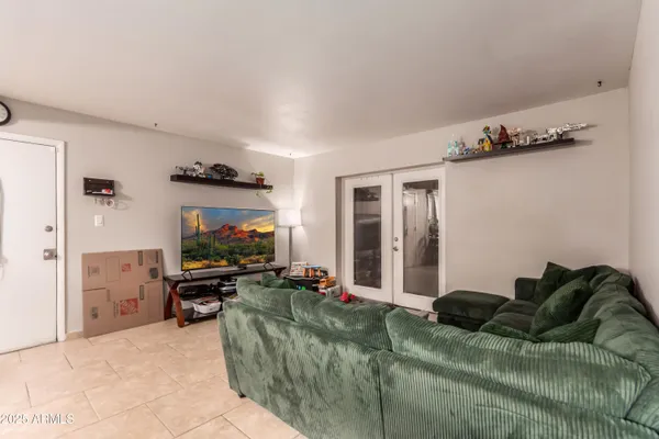 $225,000 | 1130 East Butler Drive, Unit A1, Phoenix, AZ 85020