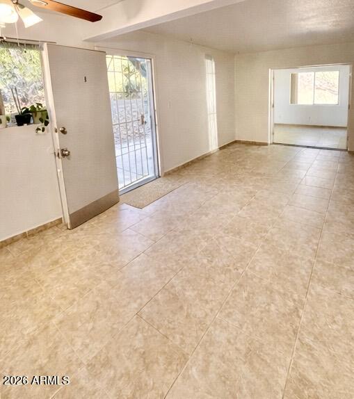 1130 East Butler Drive, Unit A1 Phoenix, AZ 85020 - Photo 7 of 33 2DB127F8-61D7-40E9-AE6C-82C575DD6257 4