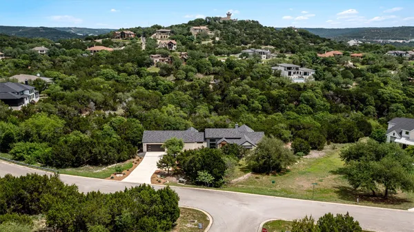 $950,000 | 17621 Hunters Hollow, Jonestown, TX 78645