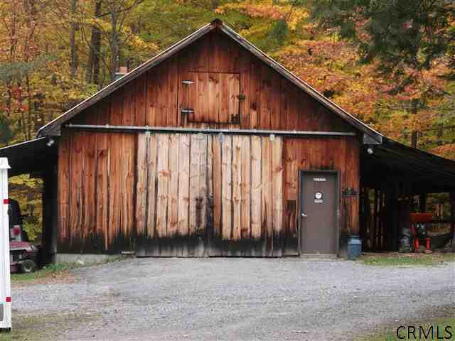 93 Brigham Road Greenfield, NY 12833 - Photo 3 of 15 Photo 3