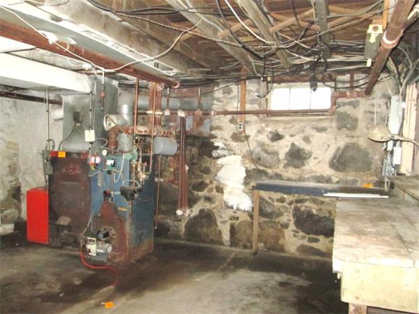 69 Dunstable Road Westford, MA 01886 - Photo 11 of 17 Gallery Image 11