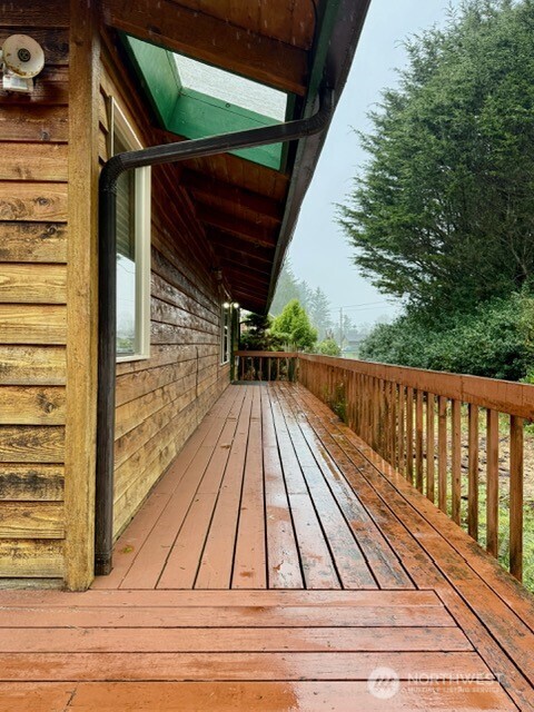 2002 200th Lane Ocean Park, WA 98640 - Photo 2 of 22 a view of balcony with wooden floor