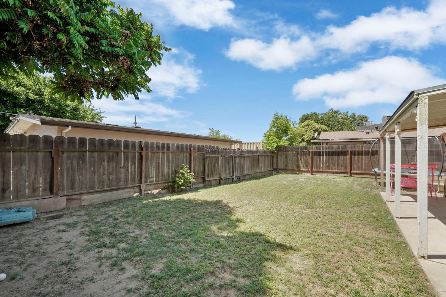 152 Drake Avenue Modesto, CA 95350 - Photo 27 of 52 a view of a backyard