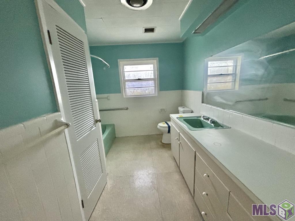 157 Leonard Street Raceland, LA 70394 - Photo 12 of 20