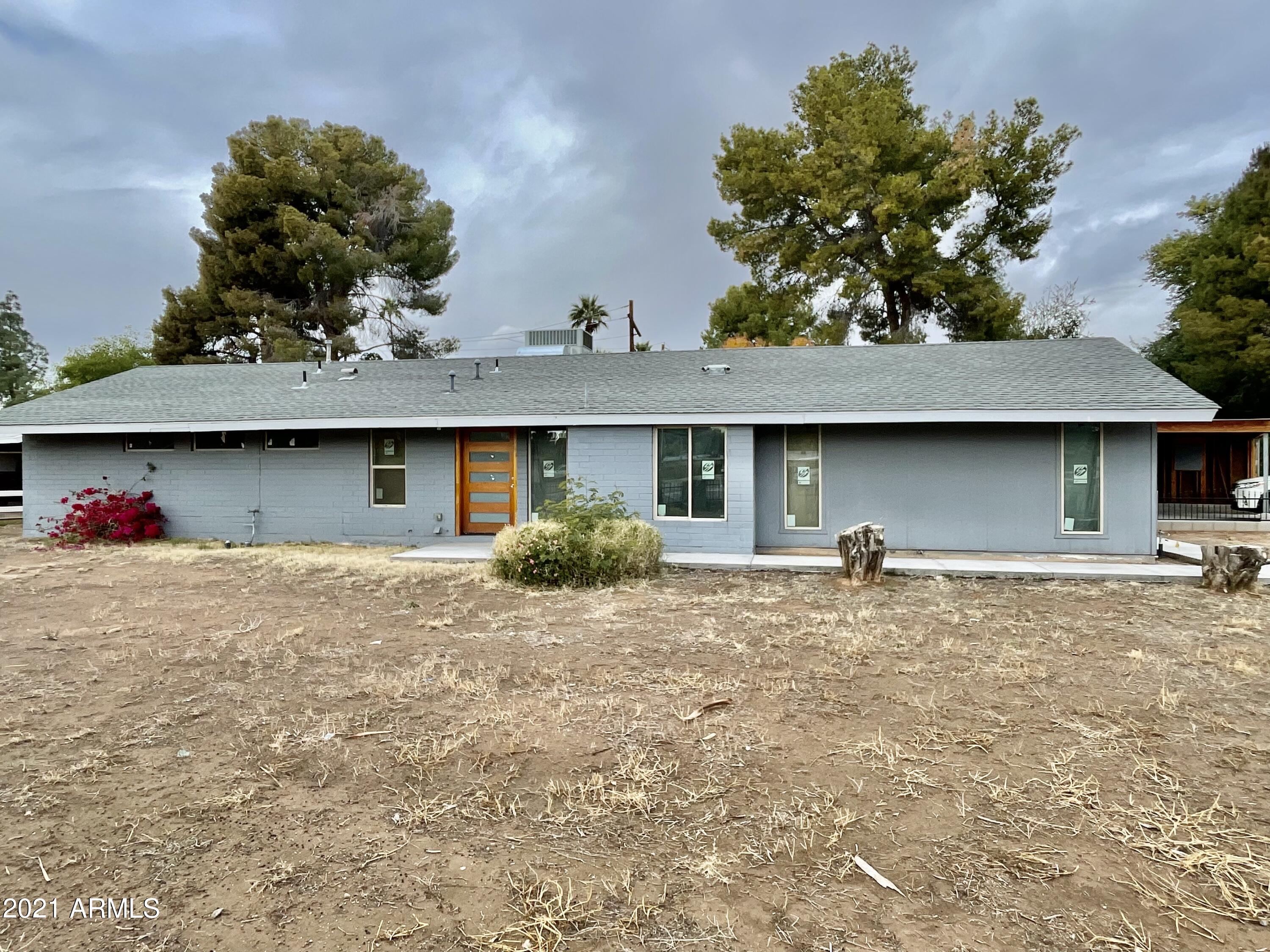 1102 West Bethany Home Road Phoenix, AZ 85013 - Photo 2 of 39 IMG_7733