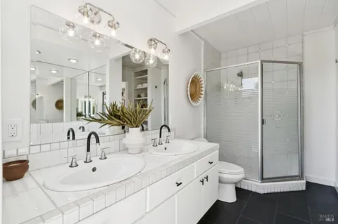 $2,595,000 | 748 Beechnut Court, San Rafael, CA 94903
