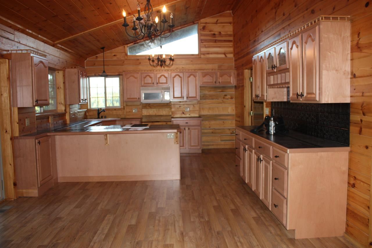 3299 North Willms Road Elk, WA 99009 - Photo 8 of 16