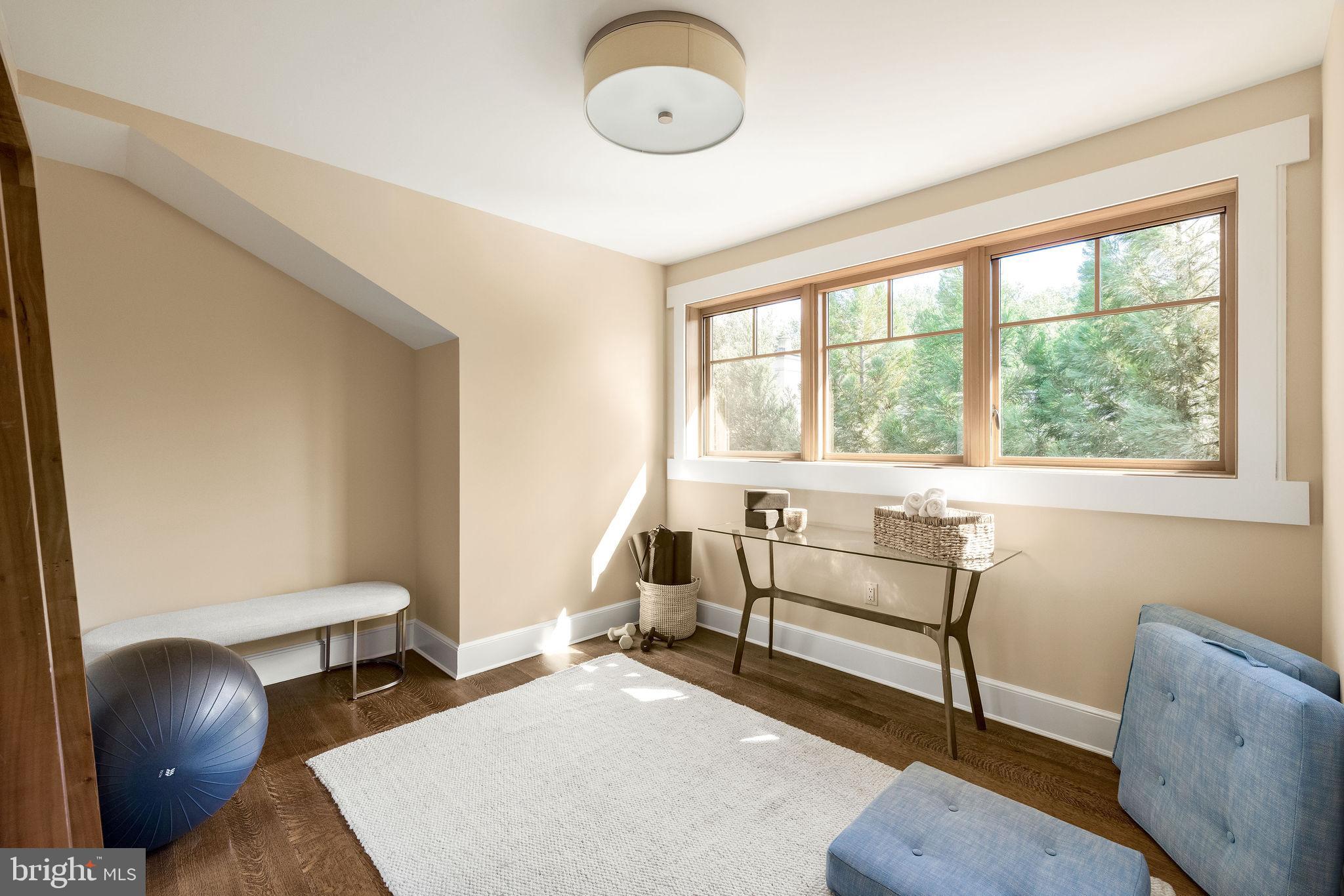 2155 Dunmore Lane Washington, DC 20007 - Photo 48 of 65