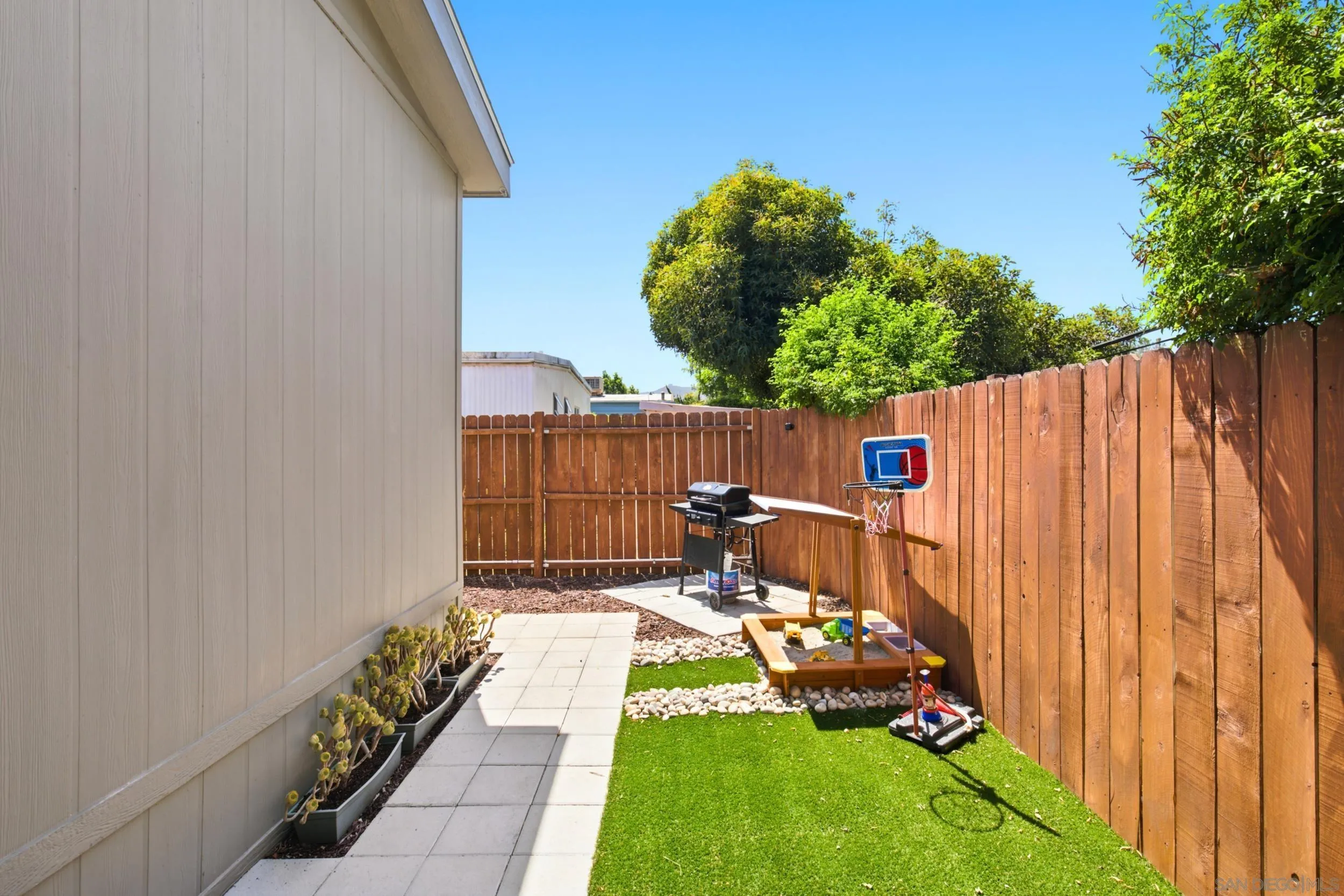 9395 Harritt Road, Unit 3 Lakeside, CA 92040 - Photo 22 of 37 Gallery Image 22