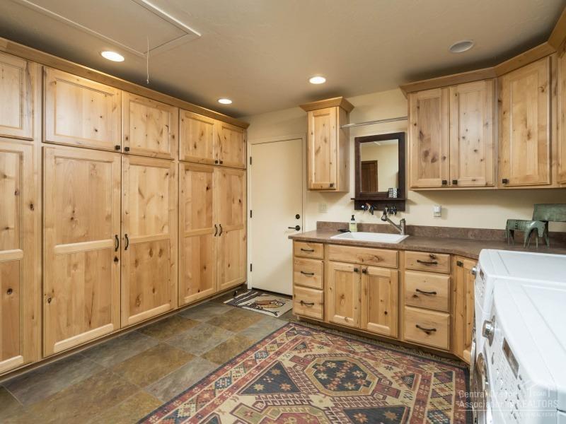 18769 Ridgecrest Road Bend, OR 97703 - Photo 14 of 22 Additional Photo