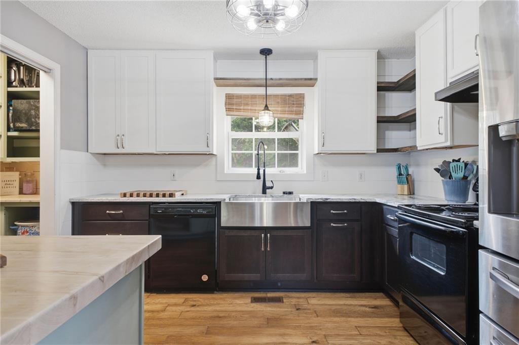 243 Bud Hardy Road Southeast Calhoun, GA 30701 - Photo 12 of 42
