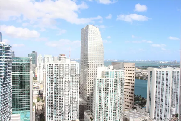 $3,850 | 475 Brickell Avenue, Unit 5012, Miami, FL 33131