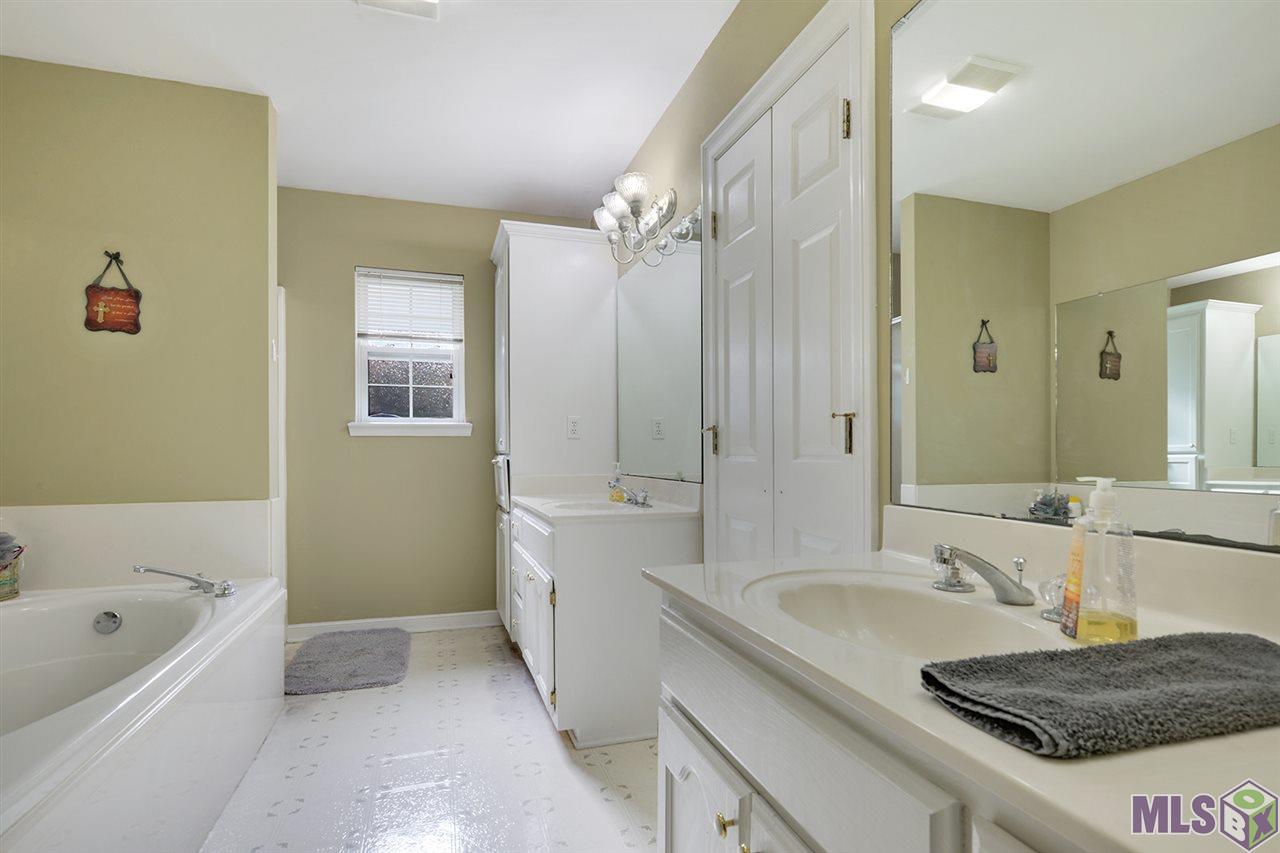76405 Griffin Drive Rosedale, LA 70772 - Photo 8 of 14 Gallery Image 8