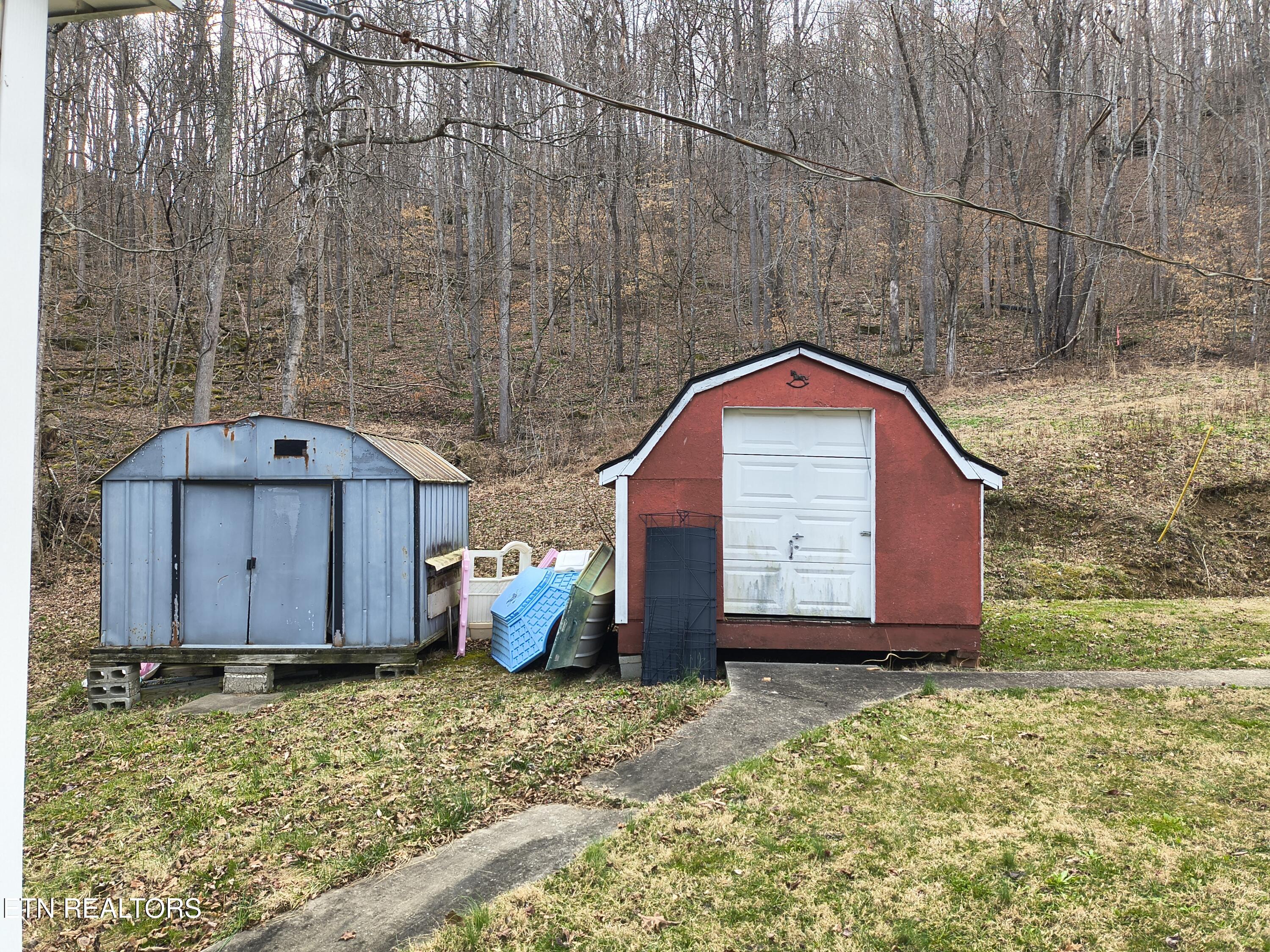 501 Jakes Branch Road Pioneer, TN 37847 - Photo 11 of 31 Pic 11